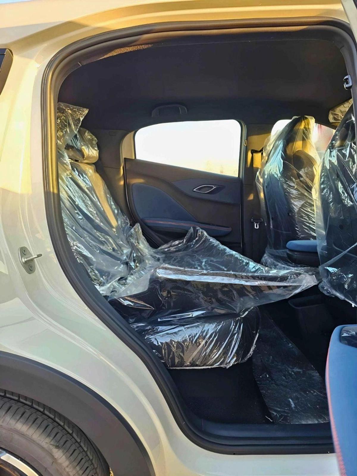 BYD Seagull FLYING EDITION | ELECTRIC | FULL OPTION (CODE # 69083)-10-10
