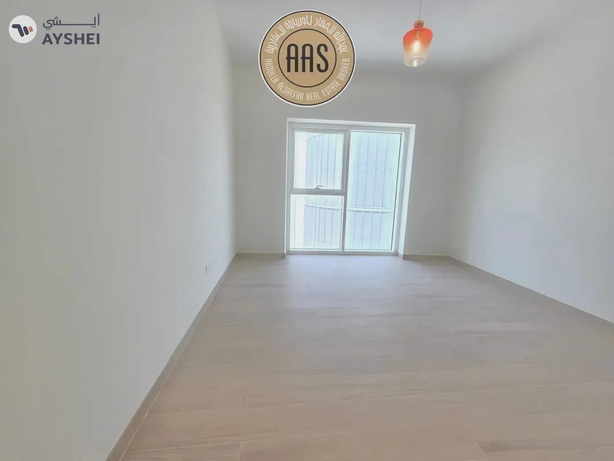 Huge size 1bhk 2baths in 95k balcony wardrobes 1parking free-11-11