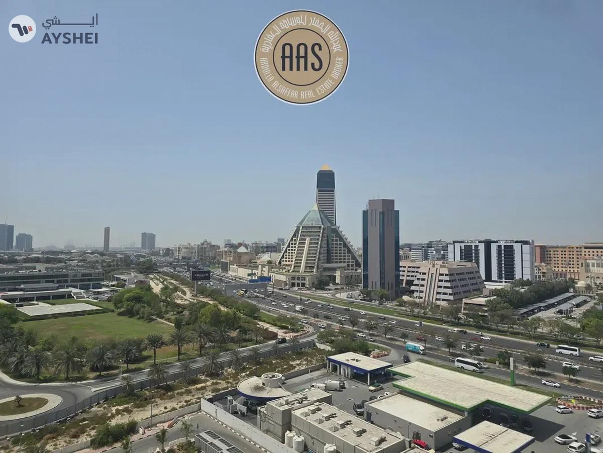 Huge size 1bhk 2baths in 95k balcony wardrobes 1parking free-1-1