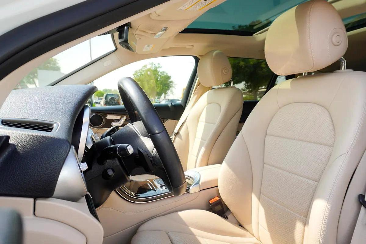 1,508 AED Monthly II Mercedes GLC300 II 0% Down Payment II Still Under Warranty to 2027-4-4