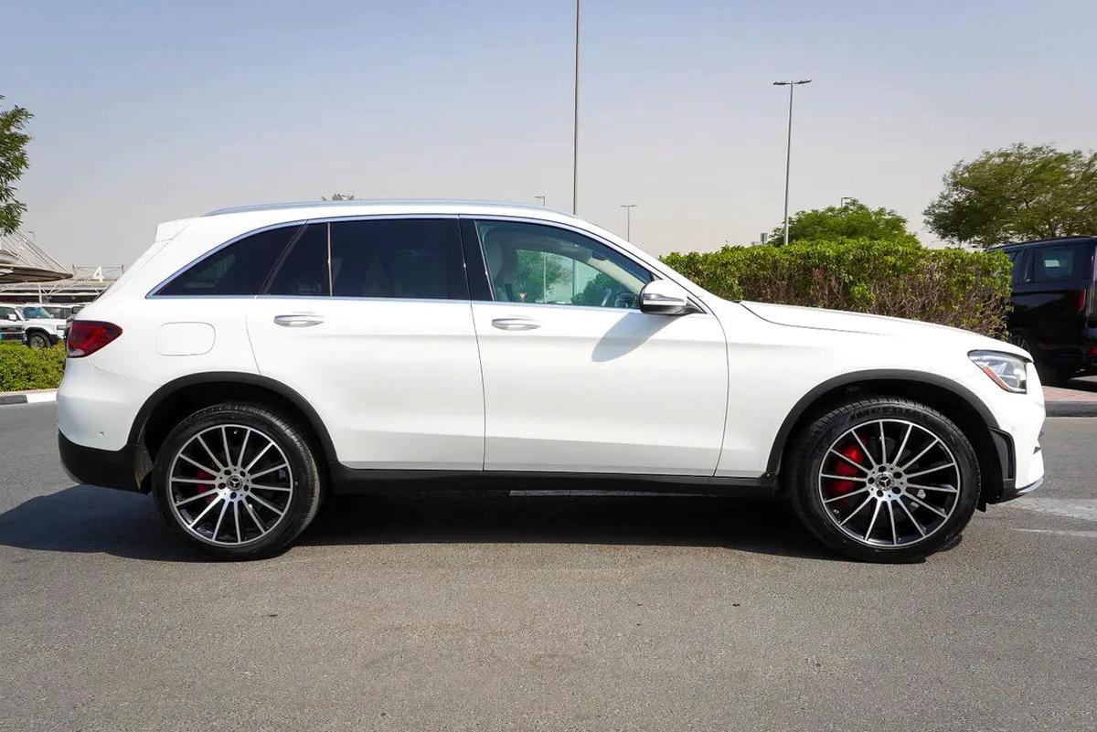 1,508 AED Monthly II Mercedes GLC300 II 0% Down Payment II Still Under Warranty to 2027-2-2