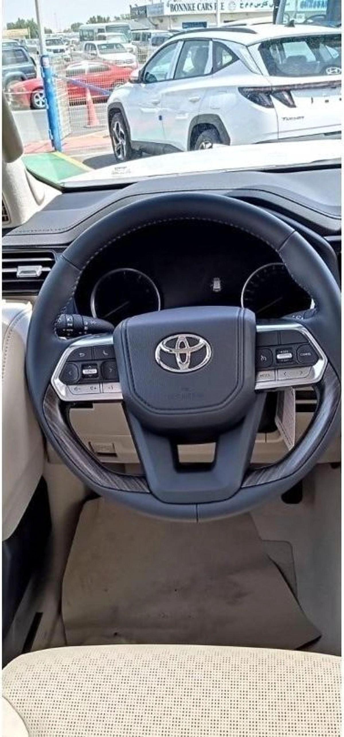 Toyota Land Cruiser VXR TOYOTA LANDCRUISER VXR FULL OPTION-16-16