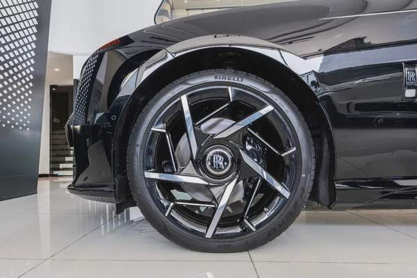 Rolls-Royce Spectre