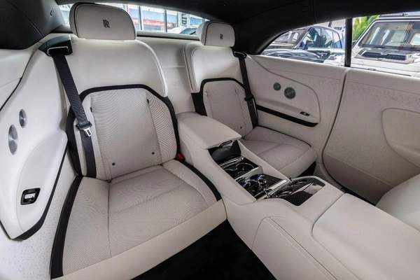 Rolls-Royce Spectre