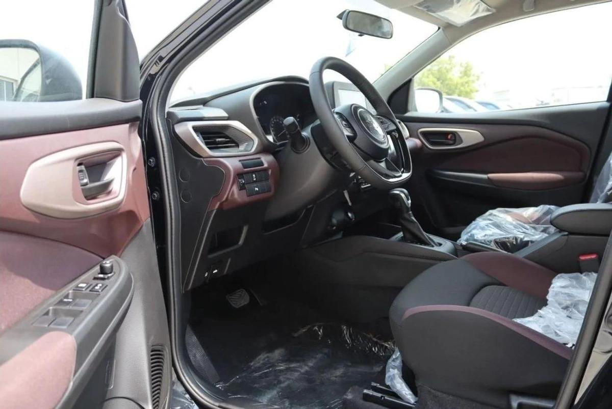 Suzuki Fronx GL 1.5 PETROL AT-13-13