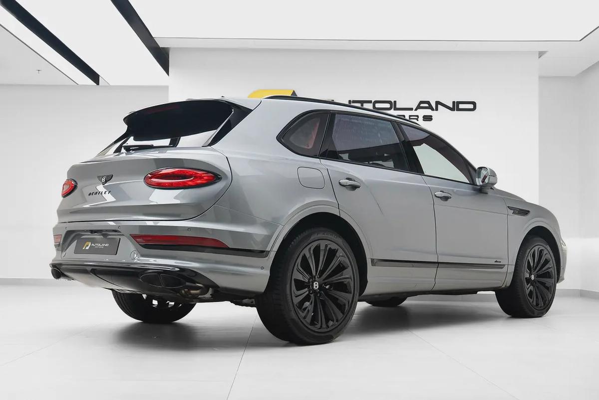 2023 BENTLEY BENTAYGA AZURE | GCC | MAIN DEALER WARRANTY SERVICE-1-1