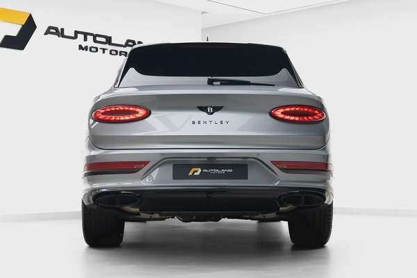 2023 BENTLEY BENTAYGA AZURE | GCC | MAIN DEALER WARRANTY SERVICE