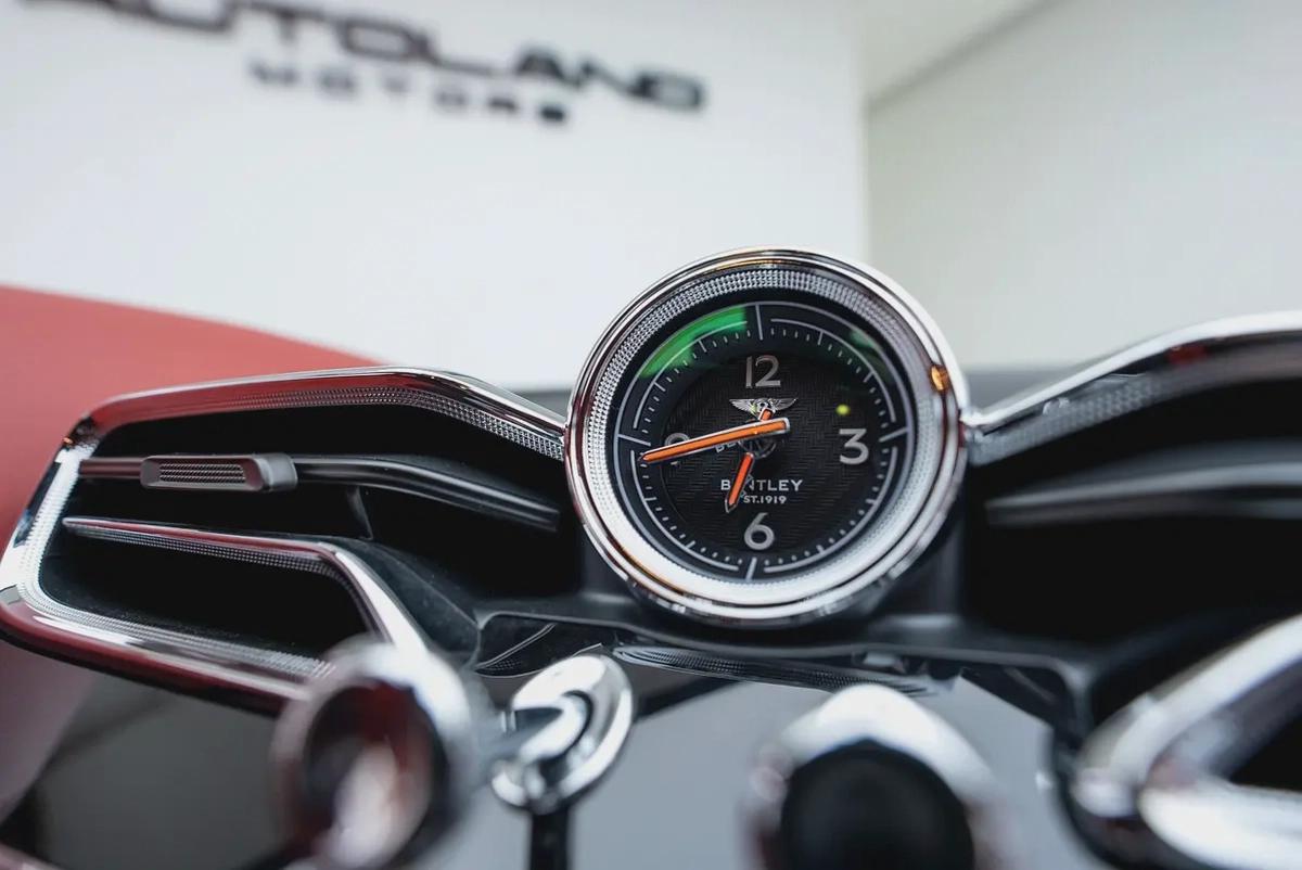 2023 BENTLEY BENTAYGA AZURE | GCC | MAIN DEALER WARRANTY SERVICE-16-16