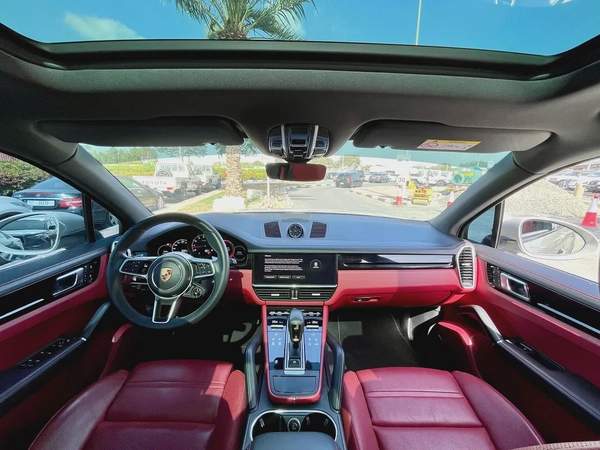 2023 Porsche Cayenne GCC - Chalk Grey | Luxury SUV with Sporty DNA Premium Comfort