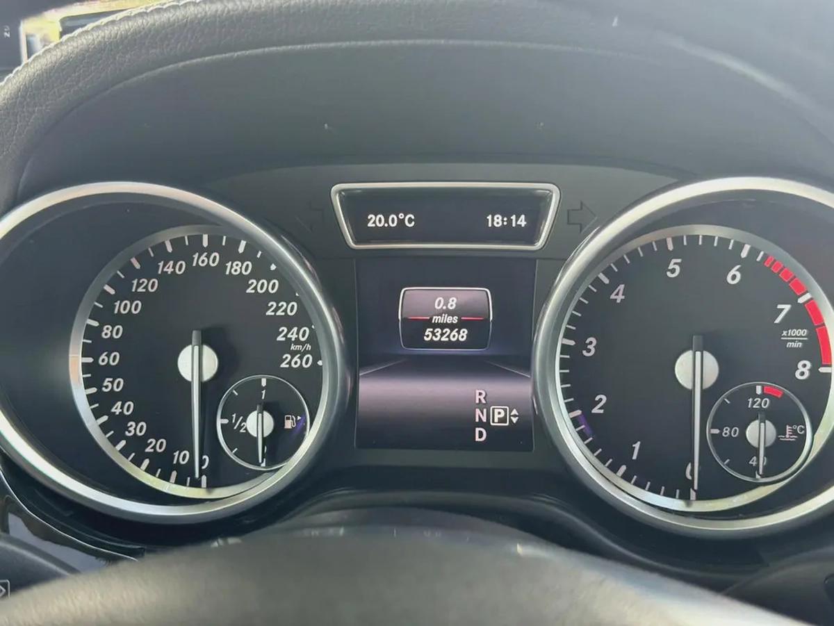 MERCEDES BENZ GL550 | 2014 | CLEAN CAR | FRESH JAPAN IMPORT-19-19