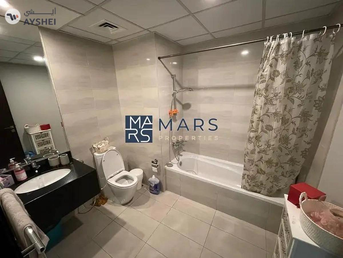 luxury| Modern style| Prime location| PRIVET GARDEN | Full amentias | Free hold-5-5