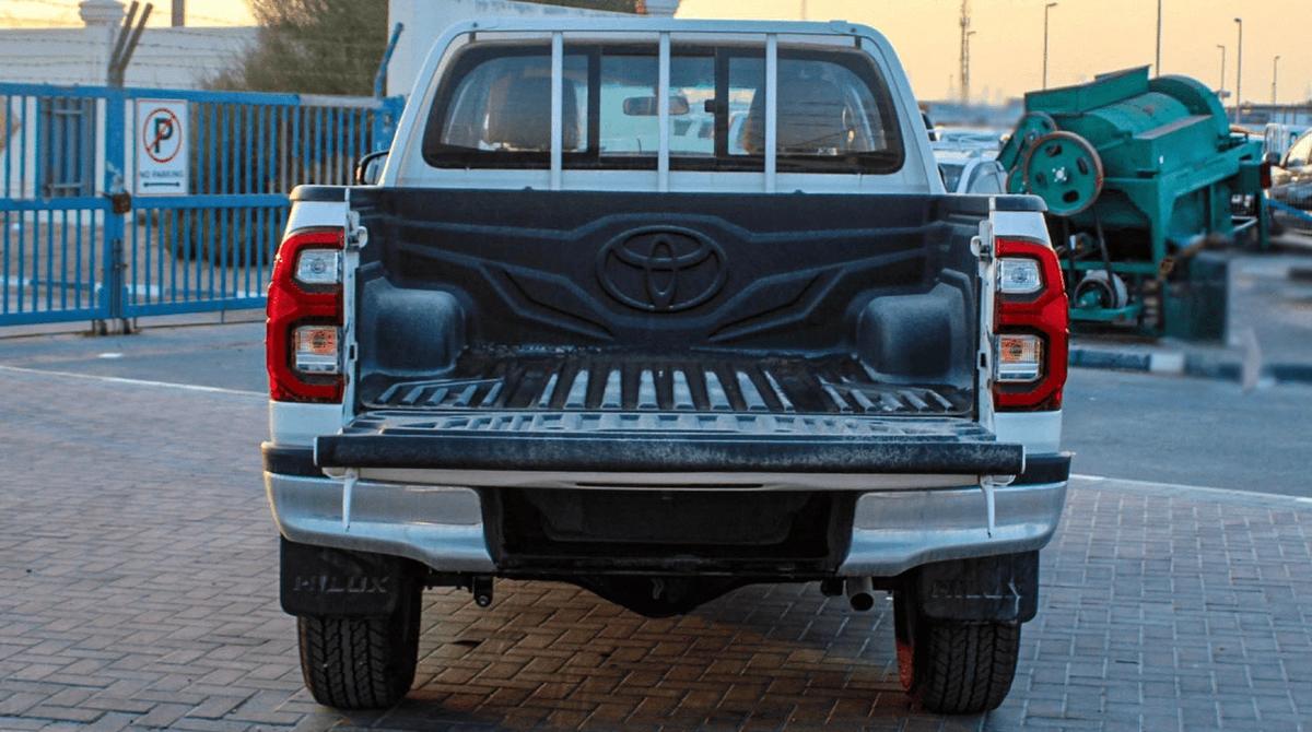 Toyota Hilux HILUX 2.7L GLXS DC AT PETROL 2025-9-9