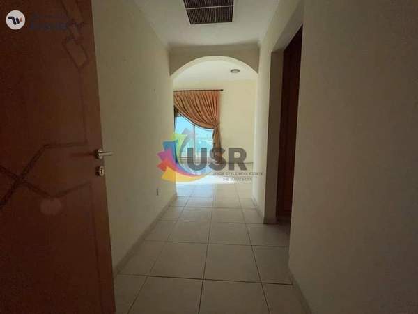 EXCELLENT 5 STAR BUILDING CHILLER 2BR W/ MAID'S AND LAUNDRY ROOM 135K