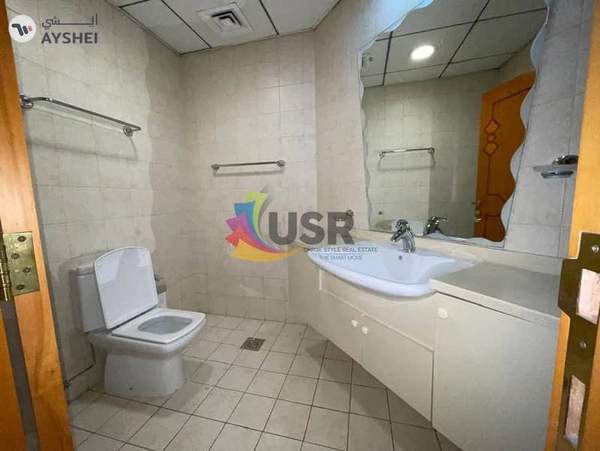 EXCELLENT 5 STAR BUILDING CHILLER 2BR W/ MAID'S AND LAUNDRY ROOM 135K