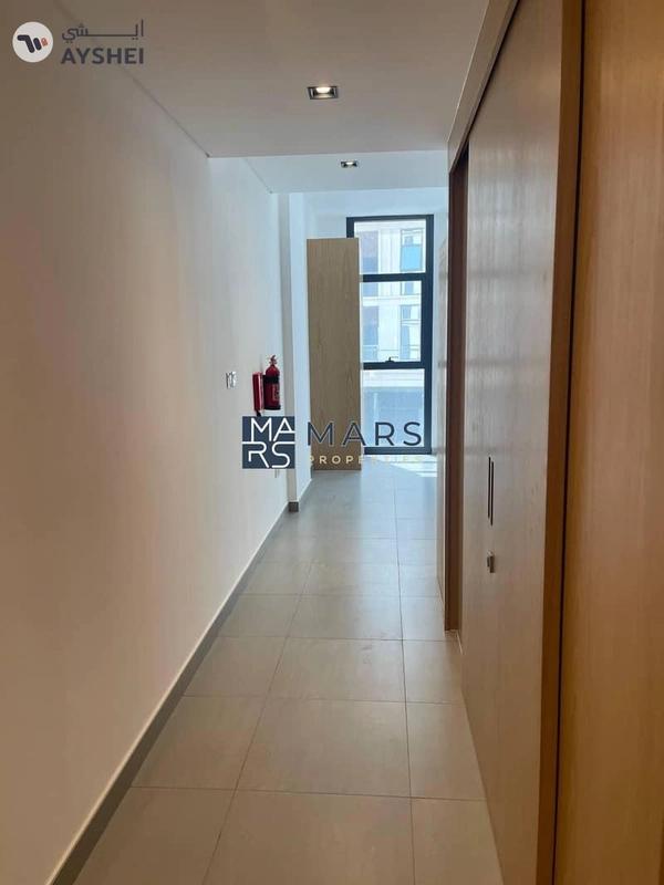 | Freehold | Brand New | Studio Suite |