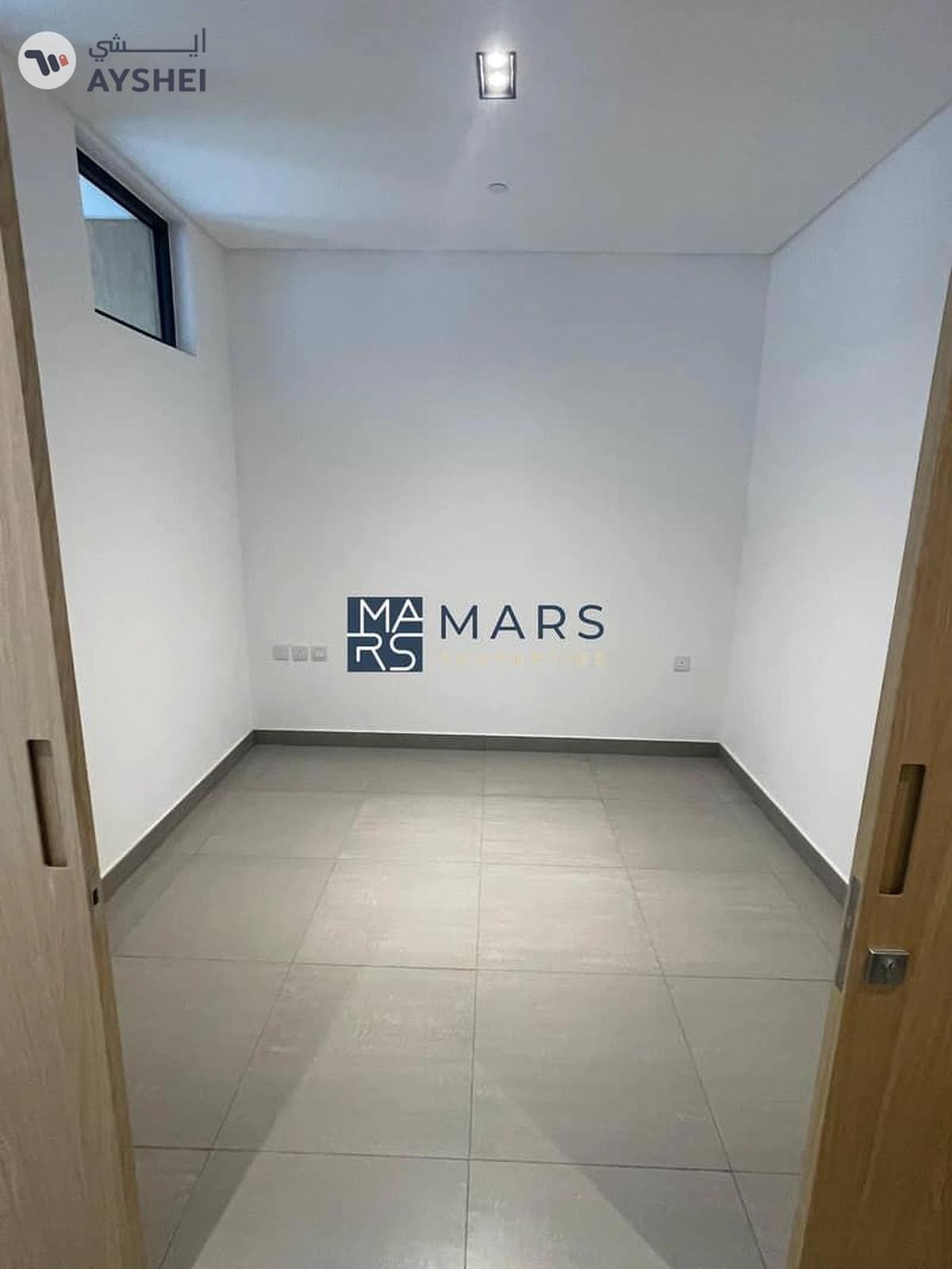 | Freehold | Brand New | Studio Suite |-7-7