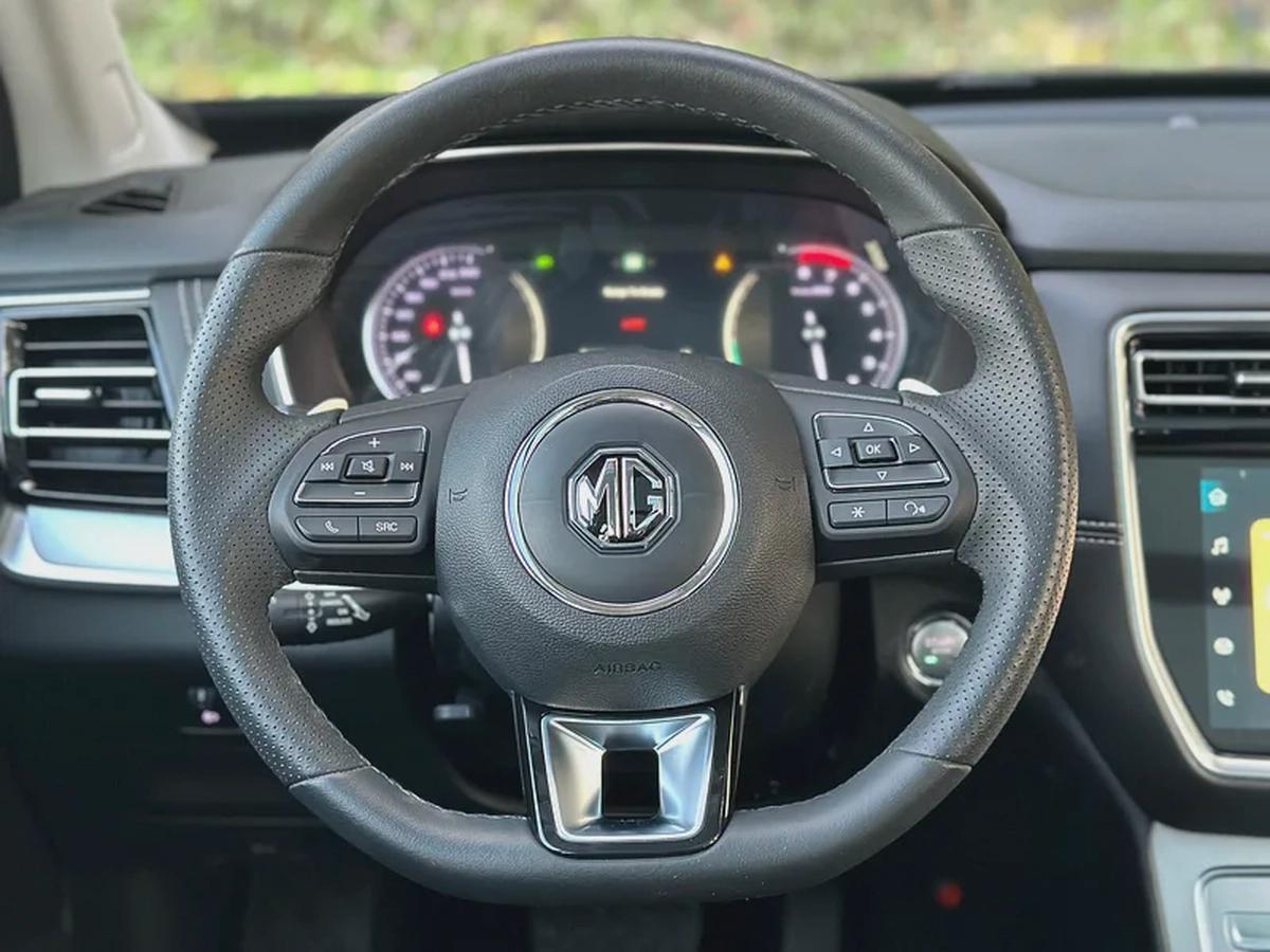 MG RX8 BLACK EDITION | LUXURY 2024 | GCC-10-10