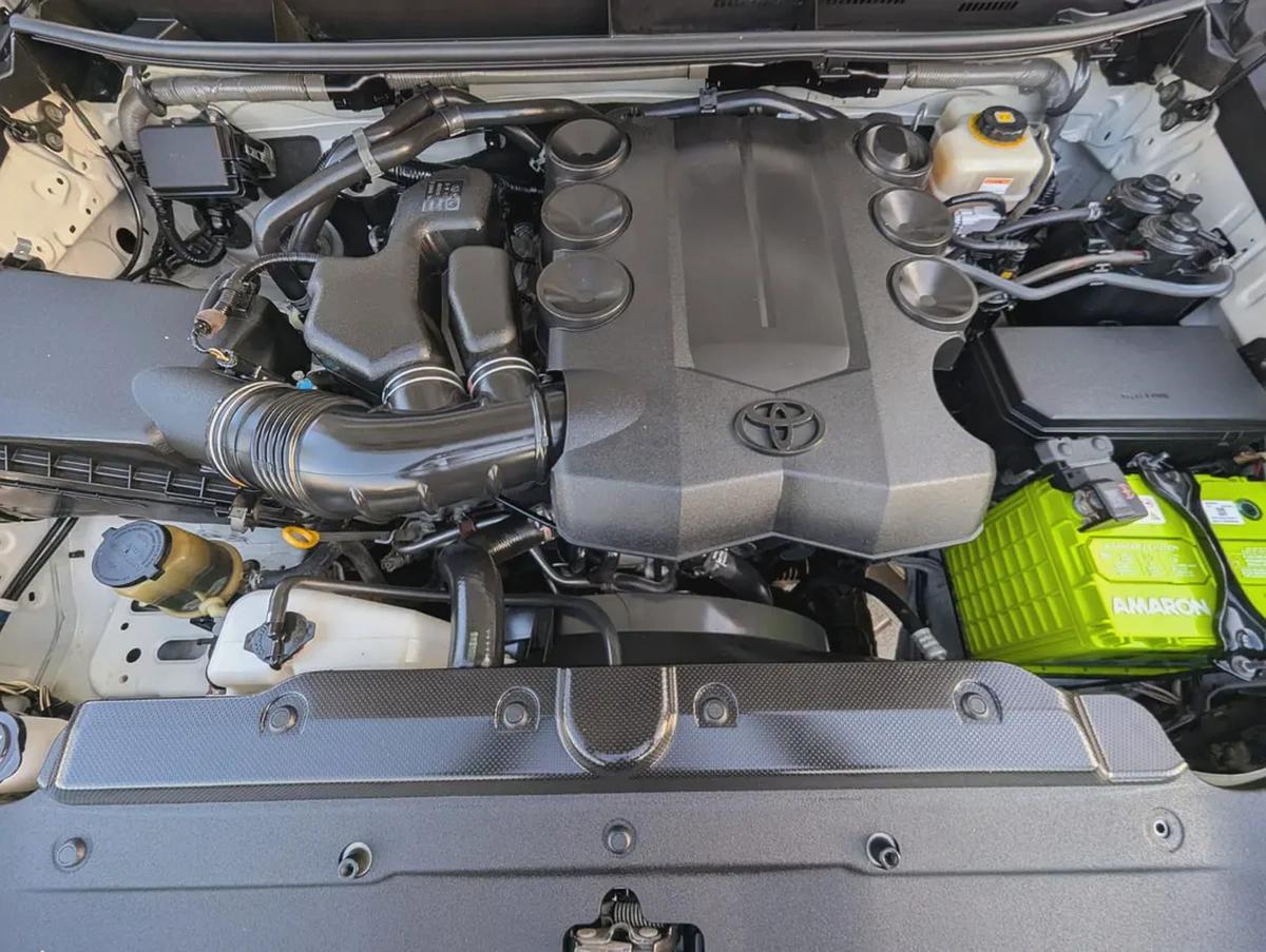 Toyota Prado VXR 2018 - GCC Specs - Accident Free - Excellent Condition-9-9