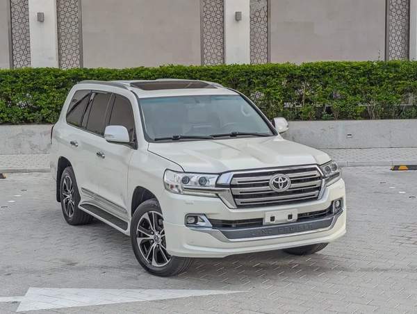 TOYOTA LAND CRUISER 2020 GXR GRAND TOURING V8 FULL OPTION GCC IN EXCELLENT CONDITION