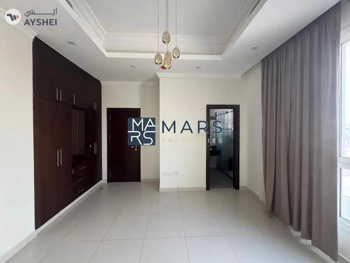 | Luxerious 4 Bedroom Villa | Big Garden |-12-12