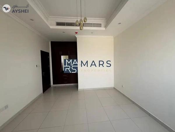 | Luxerious 4 Bedroom Villa | Big Garden |