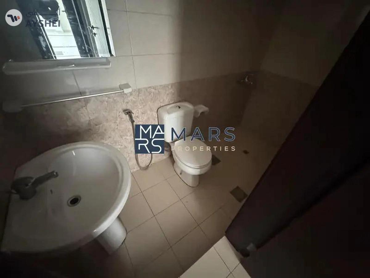 | Luxerious 4 Bedroom Villa | Big Garden |-4-4