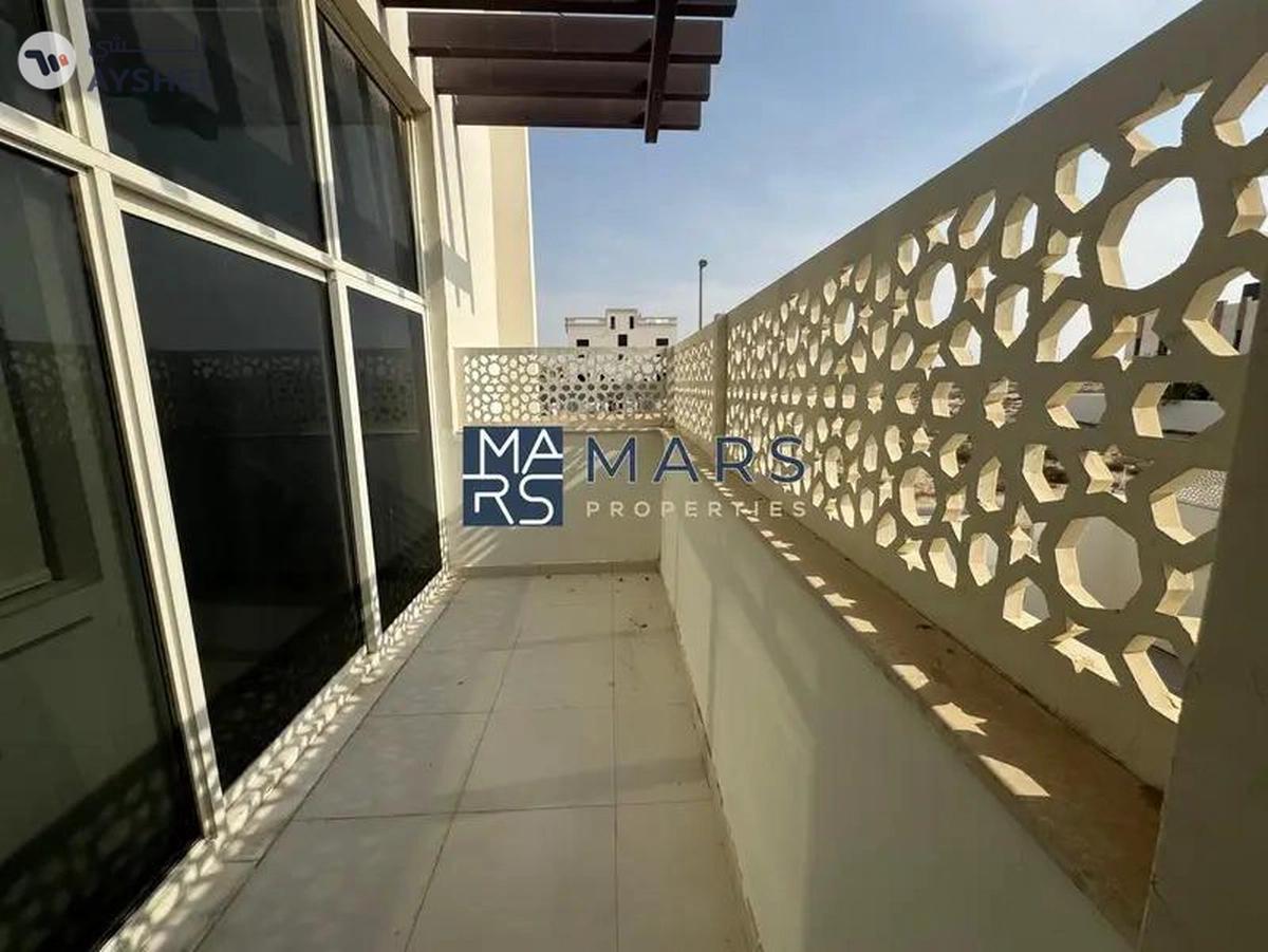 | Luxerious 4 Bedroom Villa | Big Garden |-7-7