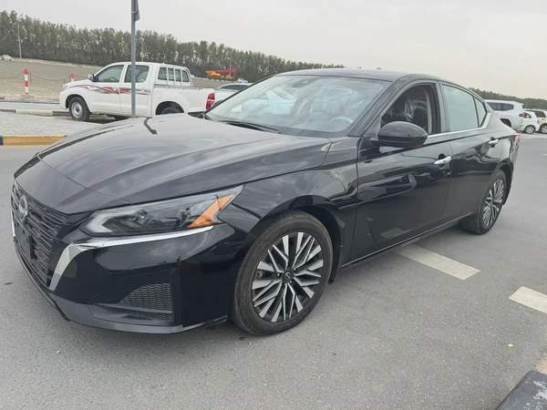 2023 Nissan Altima SV - American Specs - GCC Ready!