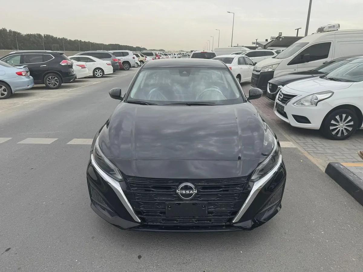2023 Nissan Altima SV - American Specs - GCC Ready!-1-1