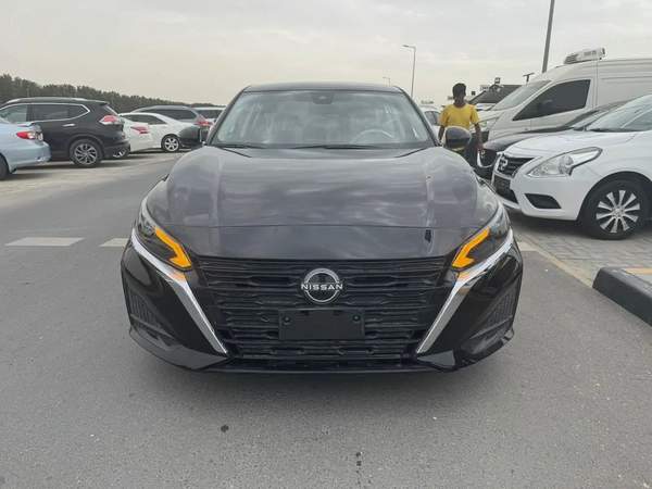 2023 Nissan Altima SV - American Specs - GCC Ready!