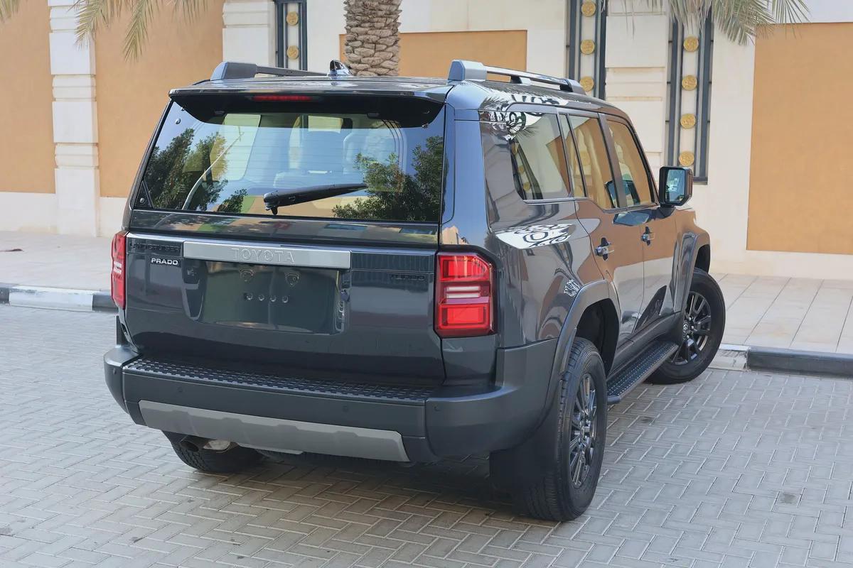 TOYOTA PRADO 2024-GXR-60000KM-GCC SPECS-UNDER WARRANTY SERVICE-2-2