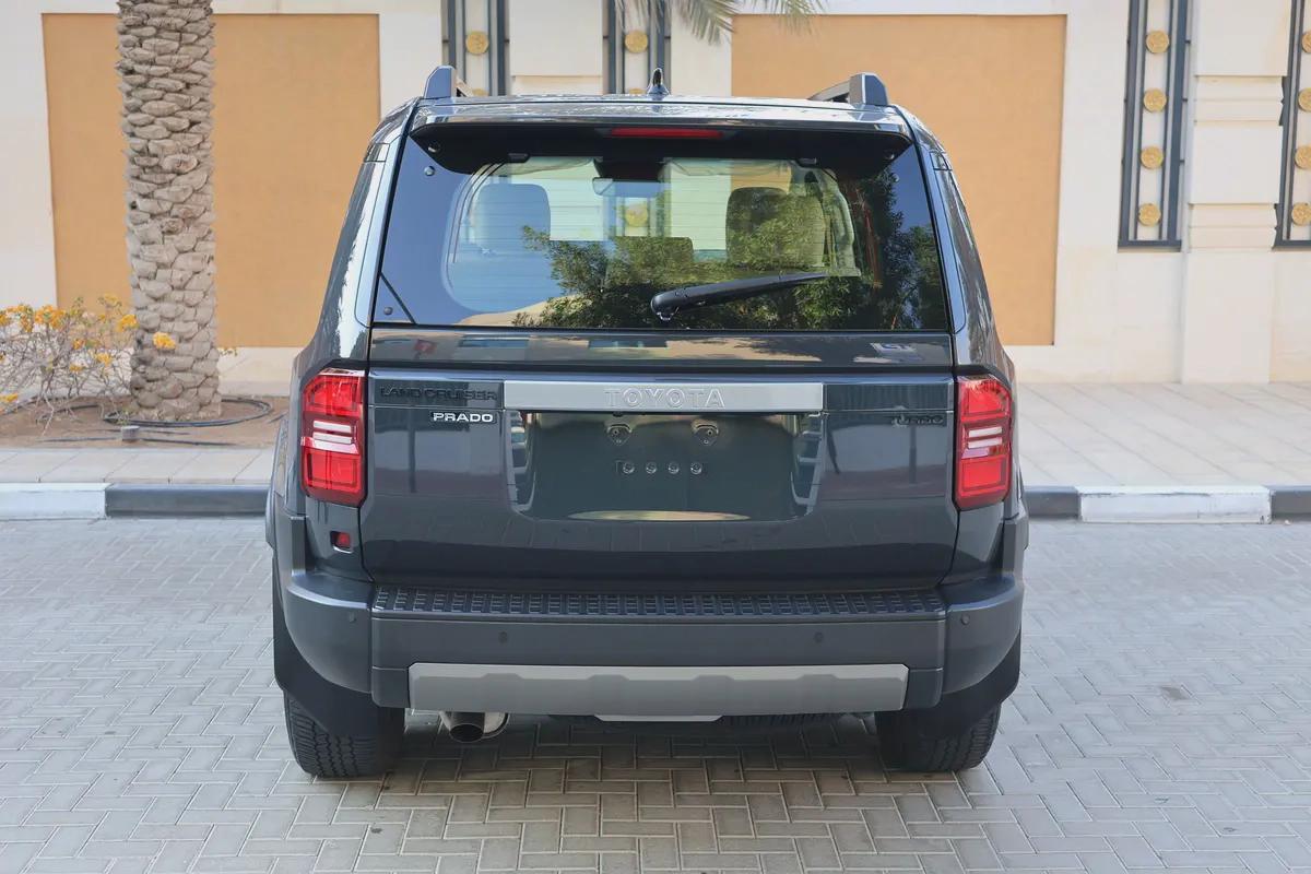 TOYOTA PRADO 2024-GXR-60000KM-GCC SPECS-UNDER WARRANTY SERVICE-7-7