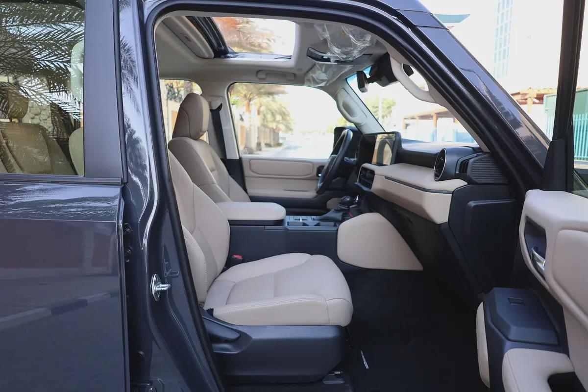 TOYOTA PRADO 2024-GXR-60000KM-GCC SPECS-UNDER WARRANTY SERVICE-16-16