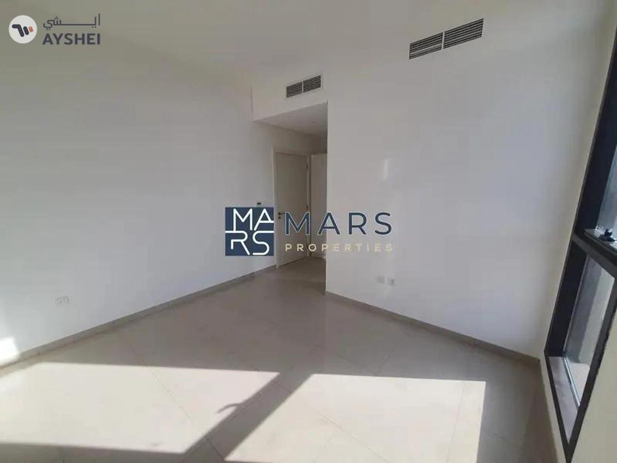 Spacious 2 bhk Townhouse with all facilities available for rent in Al Nasma Residence-10-10