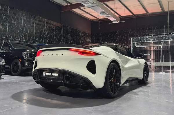 Lotus Emira 2024 GCC specs for 299,000.00 AED