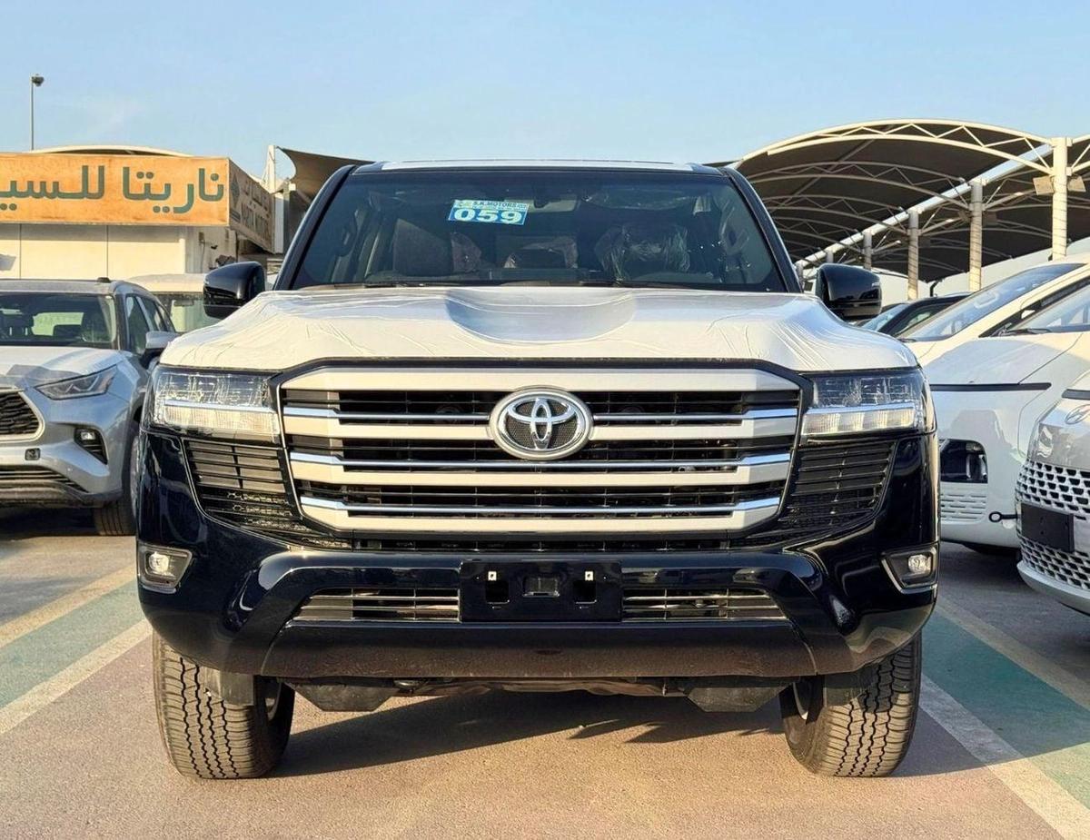 Toyota Land Cruiser GXR 3.5L V6 Petrol | Twin Turbo | Sunroof | Driver Power Seat | Digital Speed Meter | CODE # GXR33M-0-0