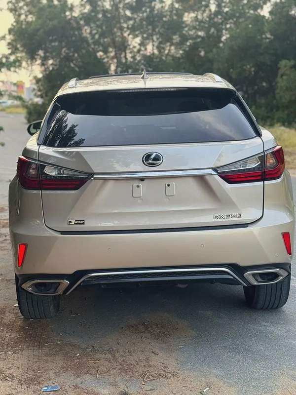Lexus RX 350 Standard 2018 - Canadian Specs