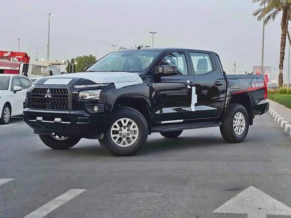Mitsubishi L200 GLX 2.4L PETROL / MT / HIGH OPTION / CODE# L2DDMB
