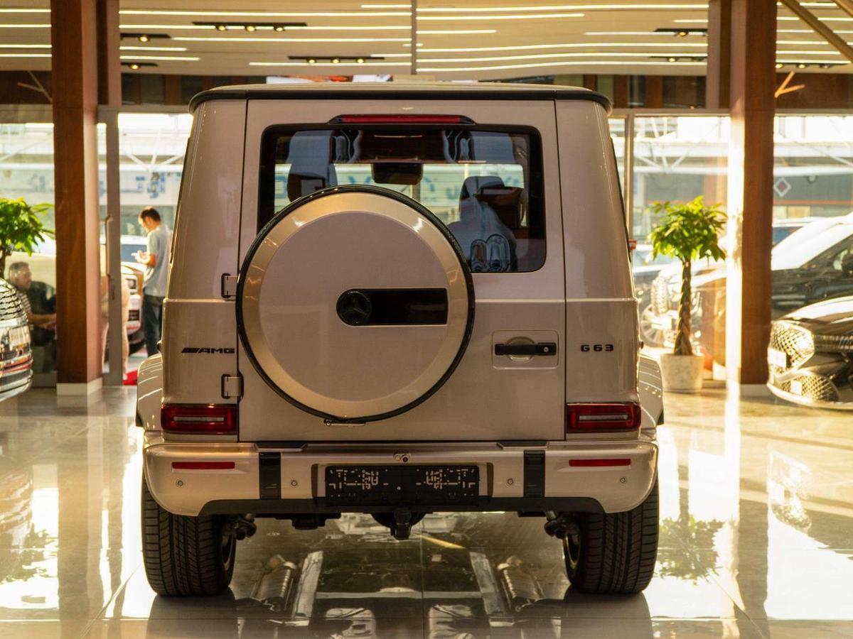 Mercedes-Benz G 63 AMG 4MATIC SUV Mercedes-AMG G63 | Golden Color | Luxury Performance SUV-4-4