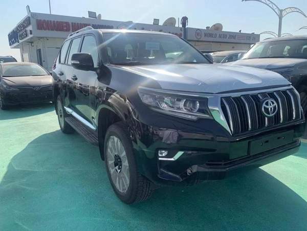 Toyota Prado 2023 new TOYOTA PRADO 2700CC VXR FULL OPTION PETROL AUTOMATIC ZERO KM