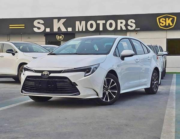 Toyota Levin HEV LUXURY HYBRID/ 1.8L PETROL A/T / SUNROOF, REAR CAMERA/CODE # LL18HEV