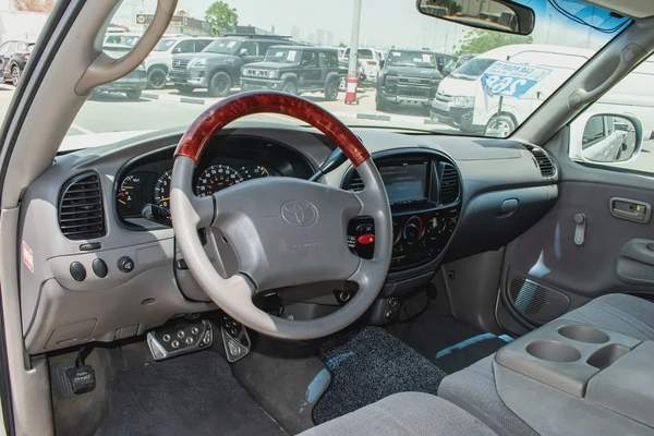2000 - TOYOTA TUNDRA 4X4 - IMMCULATE CONDITION - ONLY 93,000 KM