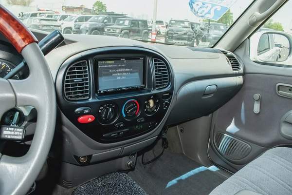 2000 - TOYOTA TUNDRA 4X4 - IMMCULATE CONDITION - ONLY 93,000 KM
