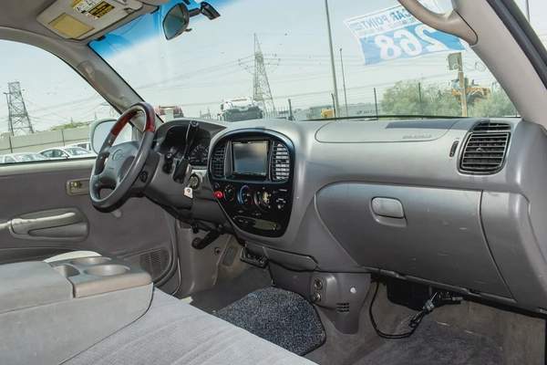 2000 - TOYOTA TUNDRA 4X4 - IMMCULATE CONDITION - ONLY 93,000 KM