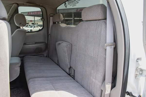 2000 - TOYOTA TUNDRA 4X4 - IMMCULATE CONDITION - ONLY 93,000 KM