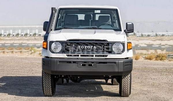 Toyota Land Cruiser 70 LC76 4.2L V6 DIESEL