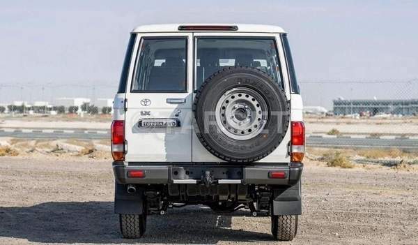 Toyota Land Cruiser 70 LC76 4.2L V6 DIESEL