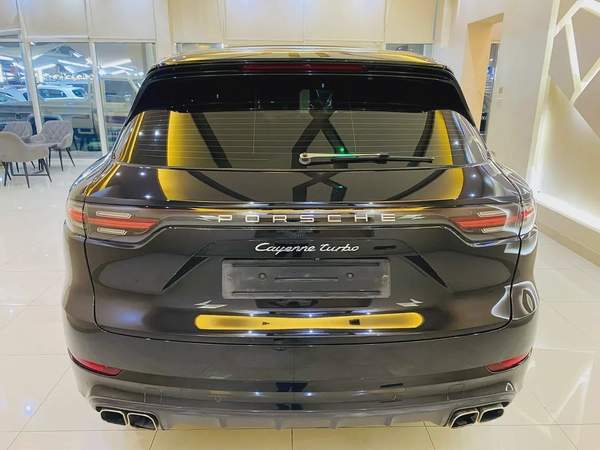 Porsche Cayenne Turbo Model 2018 V8 Gcc only 41000 k.M All services by Ali Sons agency under warr
