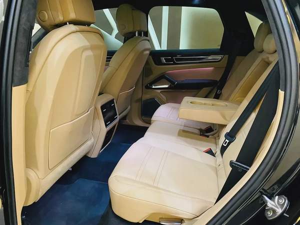 Porsche Cayenne Turbo Model 2018 V8 Gcc only 41000 k.M All services by Ali Sons agency under warr