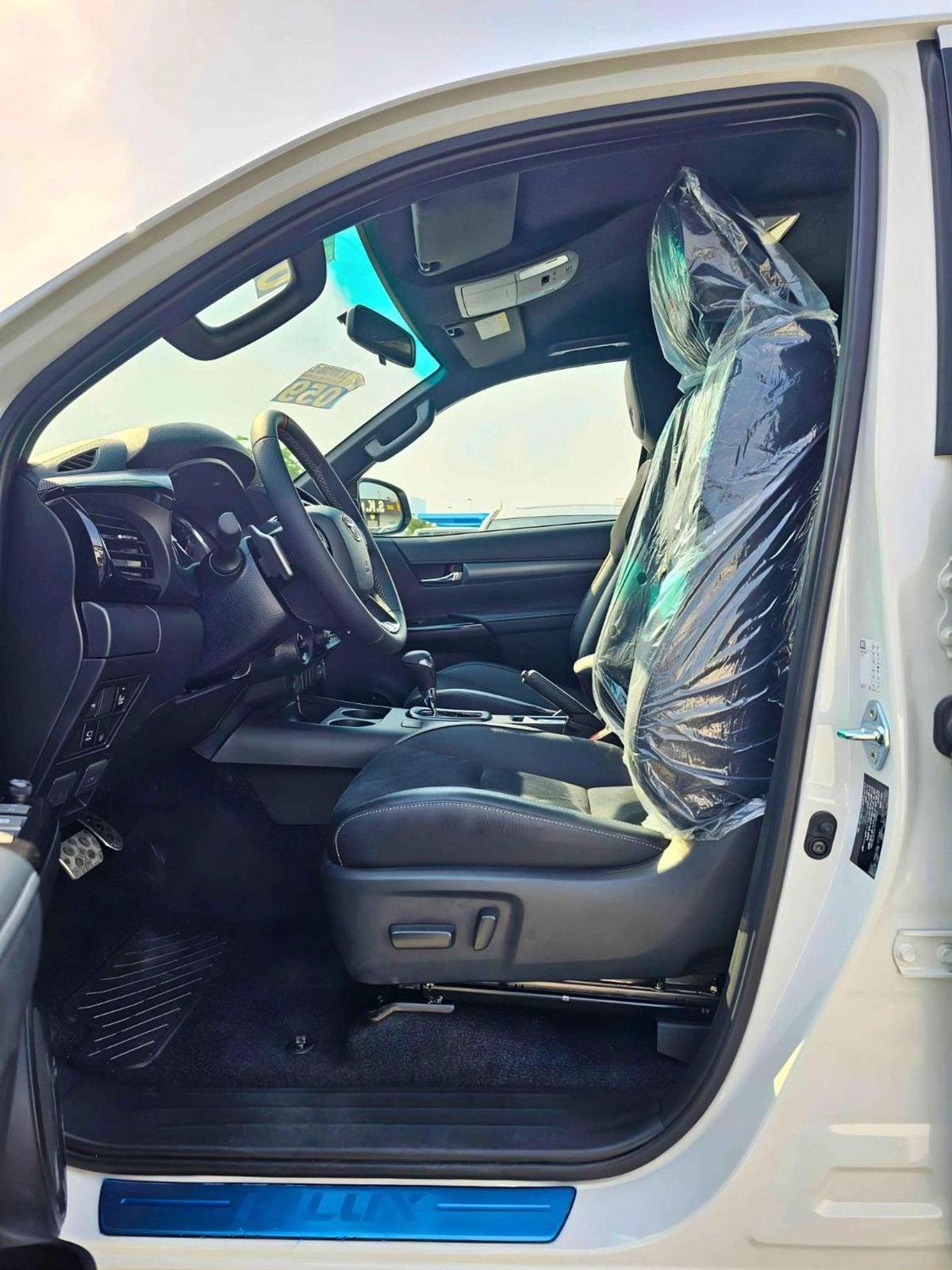 Toyota Hilux GR SPORT WIDE BODY / 4.0L PETROL V6 /OVER FENDER /T-TRONIC/360*CAMERA/DRIVER PWR SEAT (CODE# HGRP2)-7-7
